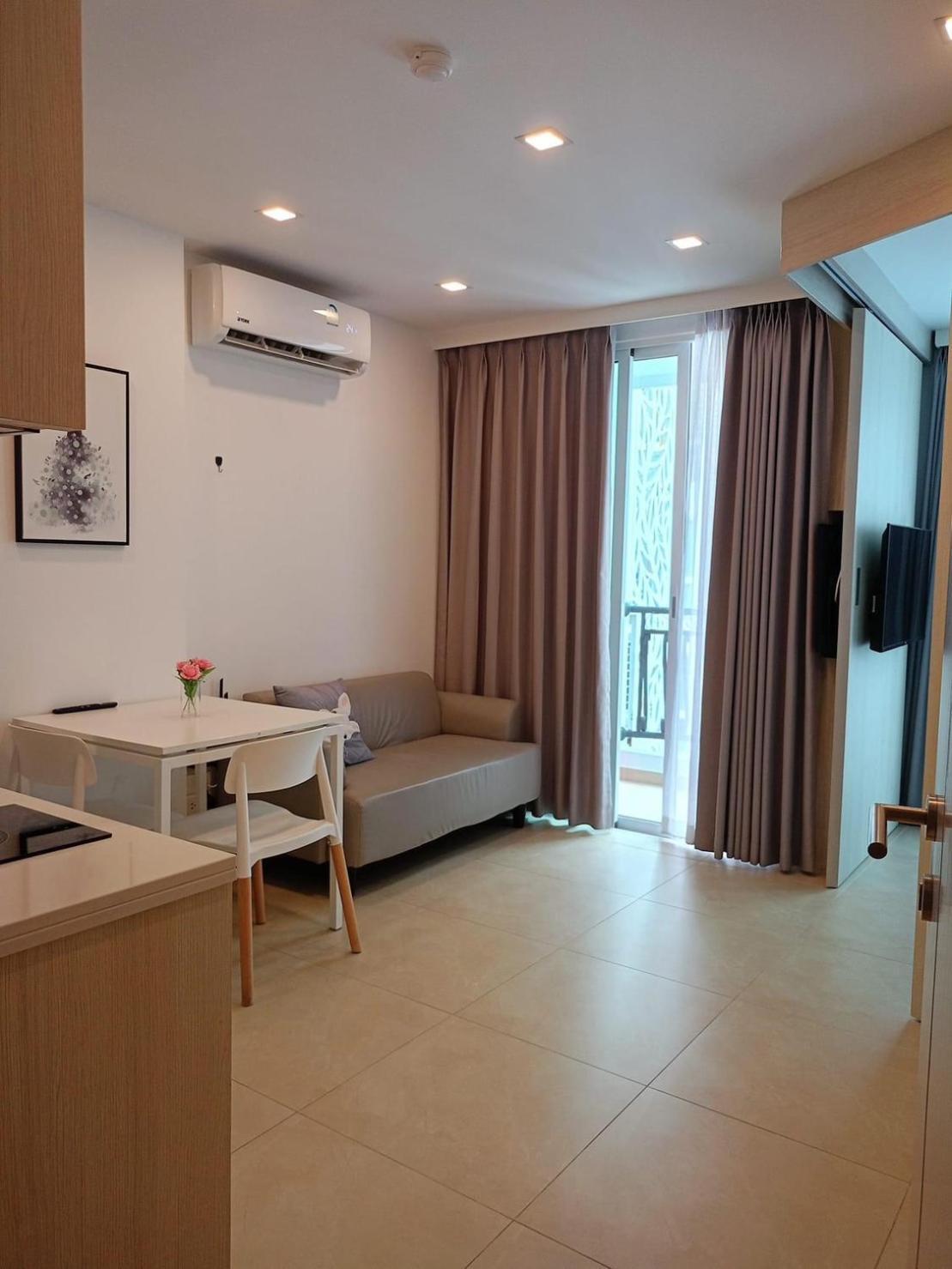 City Garden Olympus Condominium By Nook Pattaya Bagian luar foto